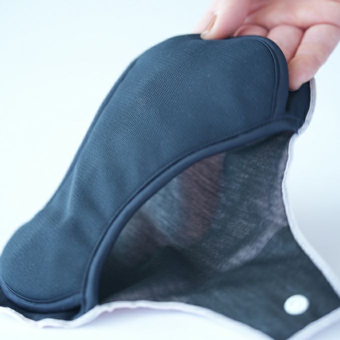  FOLLISSI Lite 吸水 吸水量 70ml ショーツ用 ナプキン ナプキン型 吸水パッド 生理 尿漏れ ケア 下着 多い 日 メッシュ 湿気 水分 漏れ モレ 安心 日本製 抗菌 防水 洗える 繰り返し 何度も 使える 持ち運び 洗濯 可能 吸水パット 尿漏れパット パッド