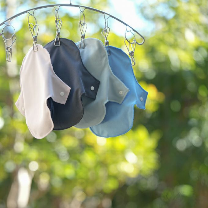  FOLLISSI Lite 吸水 吸水量 70ml ショーツ用 ナプキン ナプキン型 吸水パッド 生理 尿漏れ ケア 下着 多い 日 メッシュ 湿気 水分 漏れ モレ 安心 日本製 抗菌 防水 洗える 繰り返し 何度も 使える 持ち運び 洗濯 可能 吸水パット 尿漏れパット パッド